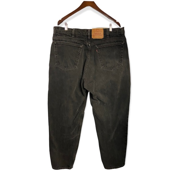 Vintage Levi’s 560 Black High Waisted Jeans - Picture 12 of 13